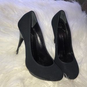 Like new Black Giuseppe Zanotti heels size 7.5